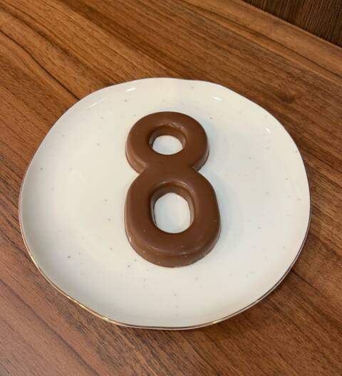 Čokoládové číslo 8 | Mléčná čokoláda